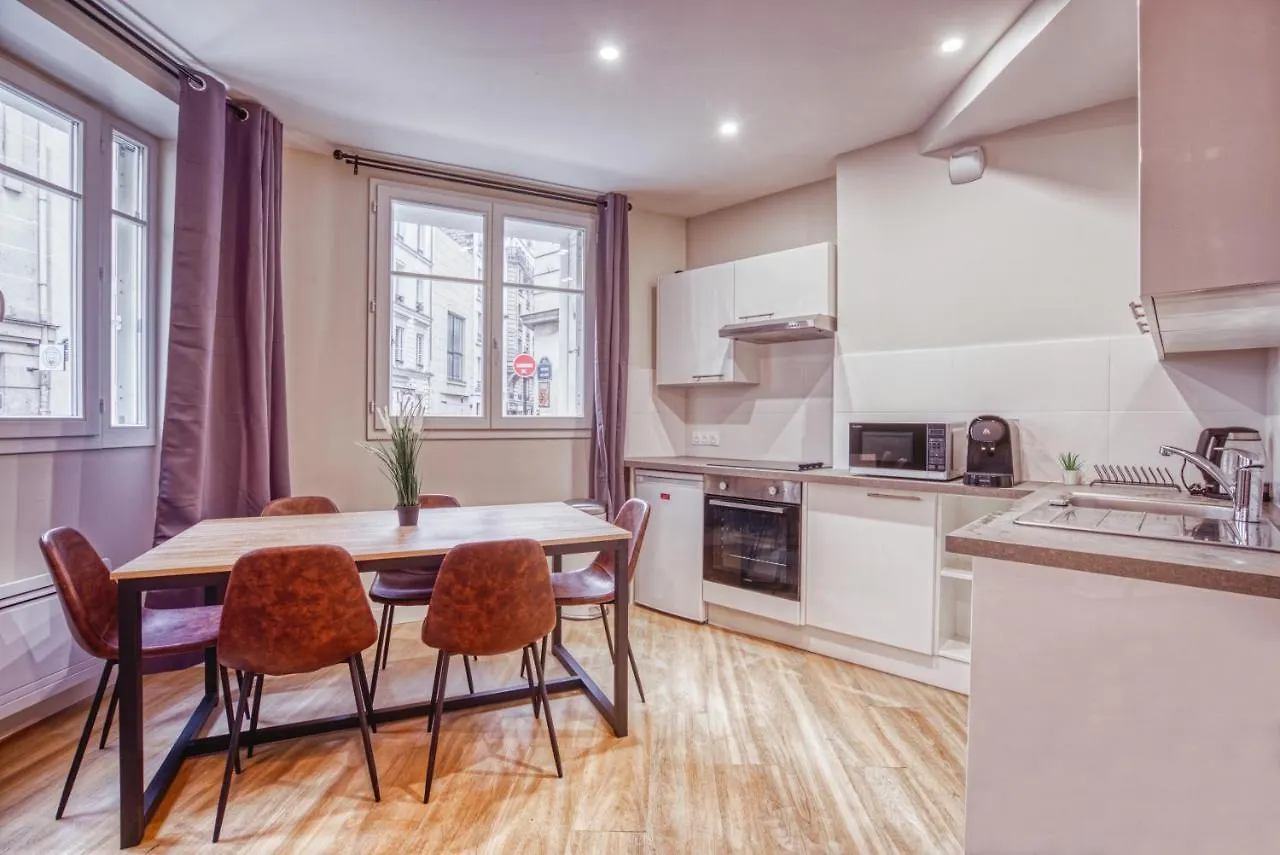 Vernezza, F3 A Deux Pas De Montparnasse Paris Apartment